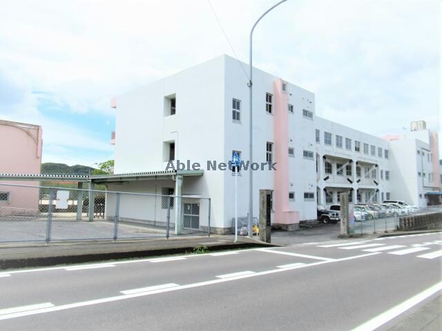 諫早市立飯盛東小学校(小学校)まで1076m 長崎県営バス（諫早市）/飯盛団地入口 徒歩3分 2階 築15年