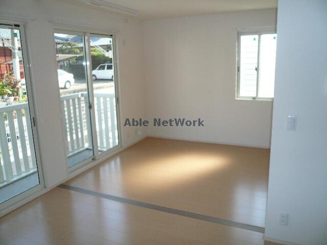 別部屋参考画像 ルミナーレ栄田