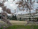 雲仙市立愛野中学校(中学校/中等教育学校)まで822m 島原鉄道/愛野駅 徒歩18分 2階 築15年