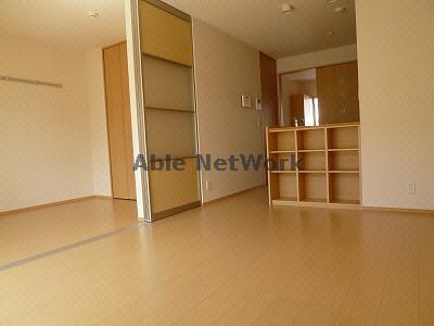 別部屋参考画像 ラルーチェ幸　B棟