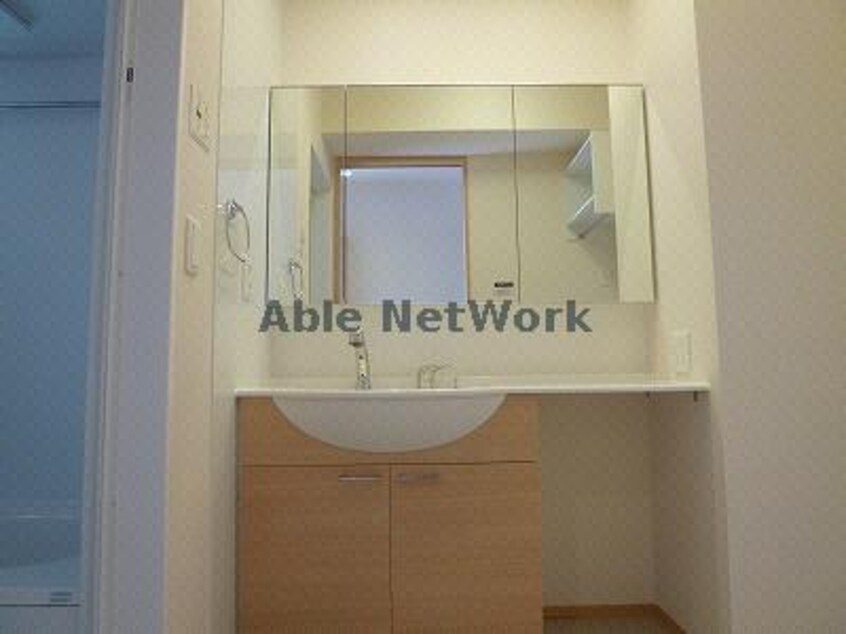 別部屋参考画像 ラルーチェ幸　B棟