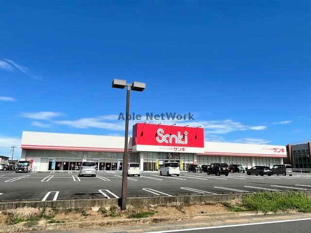 サンキ諫早店(ショッピングセンター/アウトレットモール)まで561m フォレスト船越
