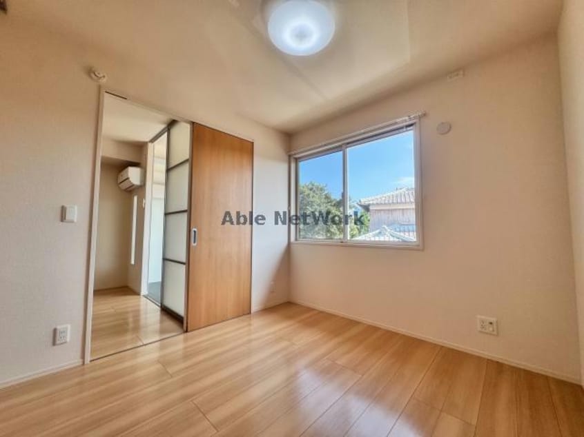 別部屋参考写真 カノン・エム