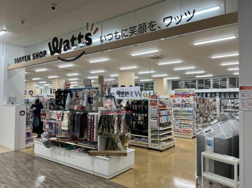 ワッツ諫早栄町アエルイースト店(ディスカウントショップ)まで436m 島原鉄道/本諫早駅 徒歩10分 2-3階 築17年