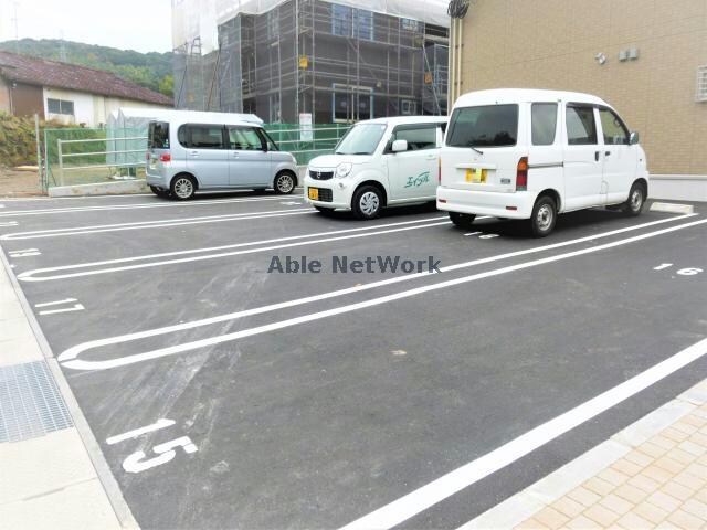  長崎本線/西諫早駅 車移動　7分2.8km 2階 築6年