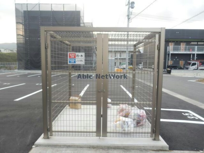  modern palazzo 諫早Kai