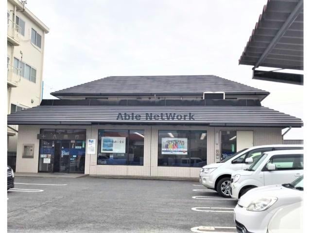 十八親和銀行貝津支店(銀行)まで506m A STEP