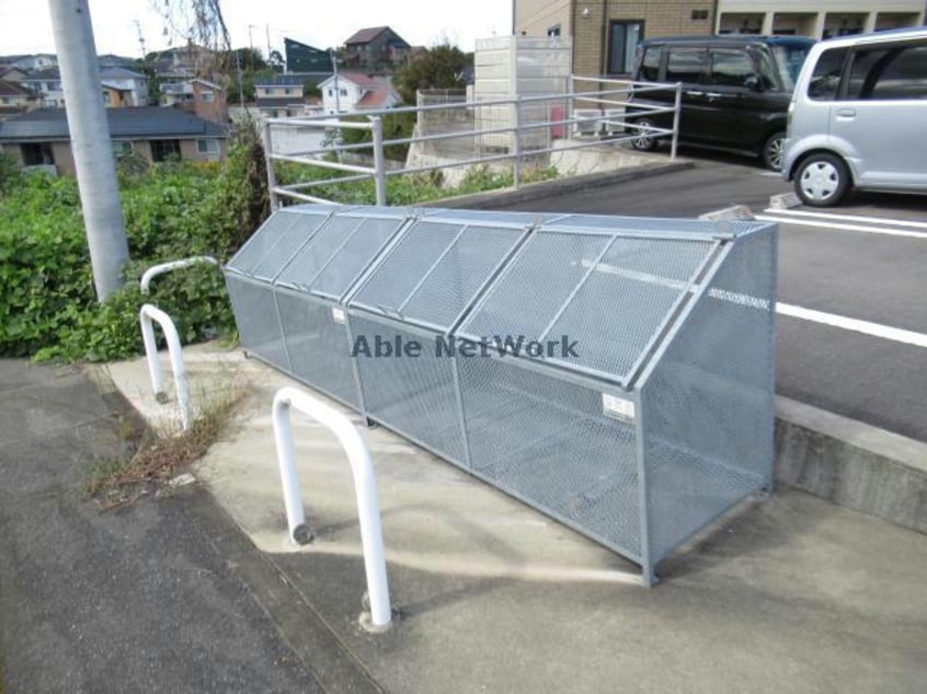  Ｄ-カヴァデール