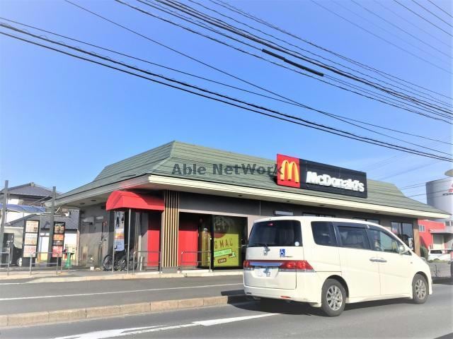 マクドナルド島原店(その他飲食（ファミレスなど）)まで678m シャーメゾン城内
