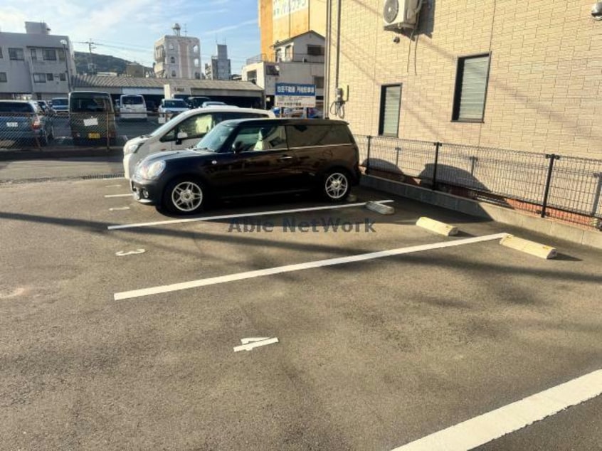  Modern Palazzo Isahaya S.R.