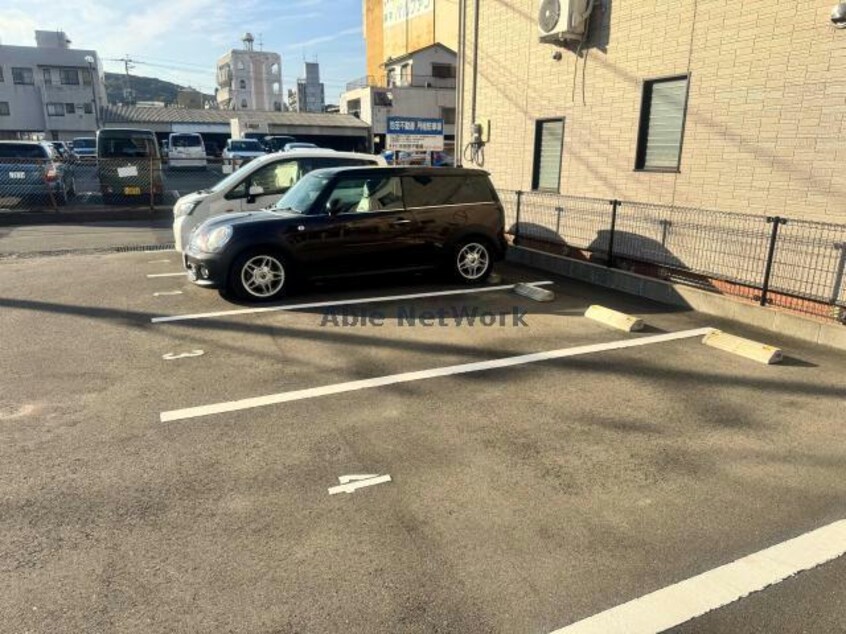  Modern Palazzo Isahaya S.R.