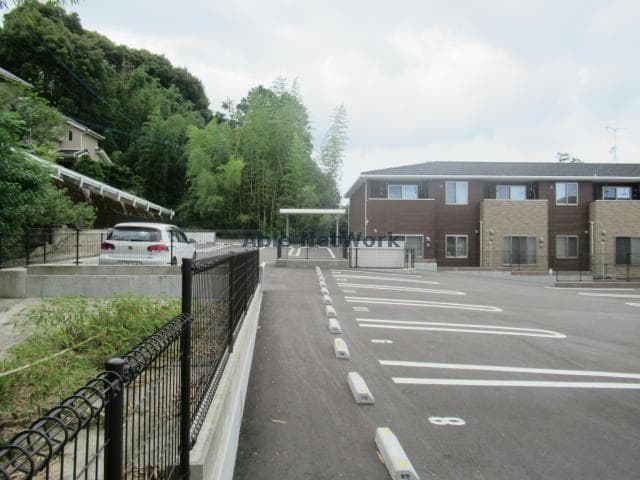  ファミーユ　エスパス　栄田　Ⅱ