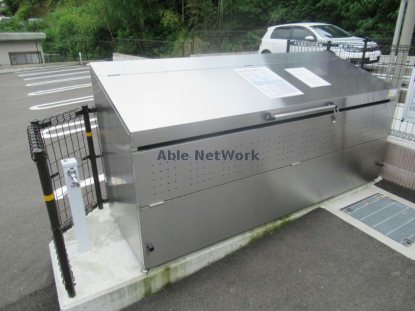  ファミーユ　エスパス　栄田　Ⅱ