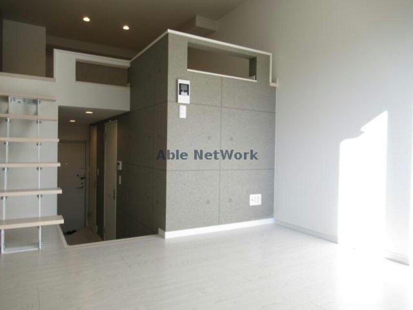  MODERN PALAZZO 貝津FAVEUR