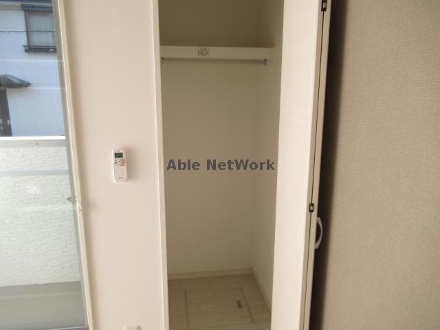  MODERN PALAZZO 貝津FAVEUR