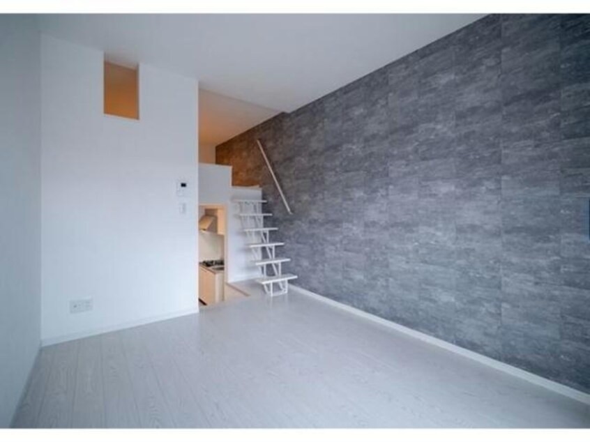  MODERN PALAZZO 喜々津Soleil