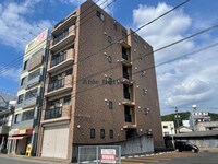 ルネス・ヨコタ
