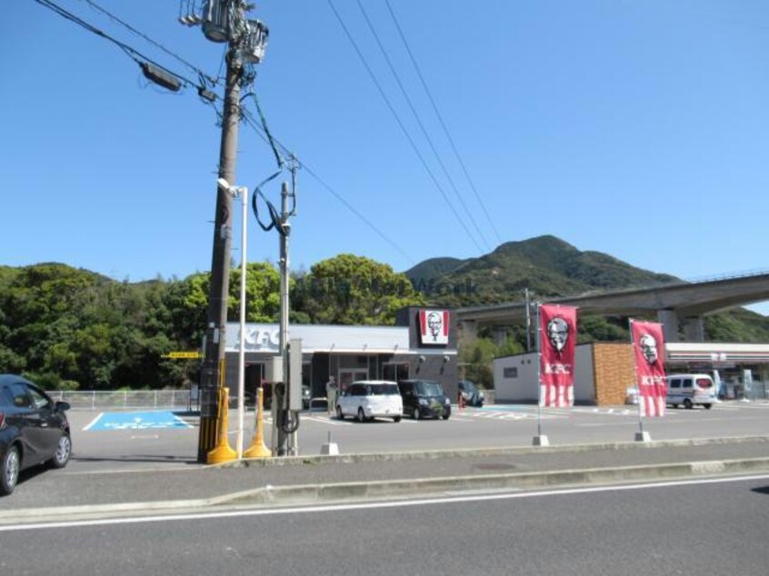 ケンタッキーフライドチキン東長崎店(その他飲食（ファミレスなど）)まで847m MODERN PALAZZO 矢上