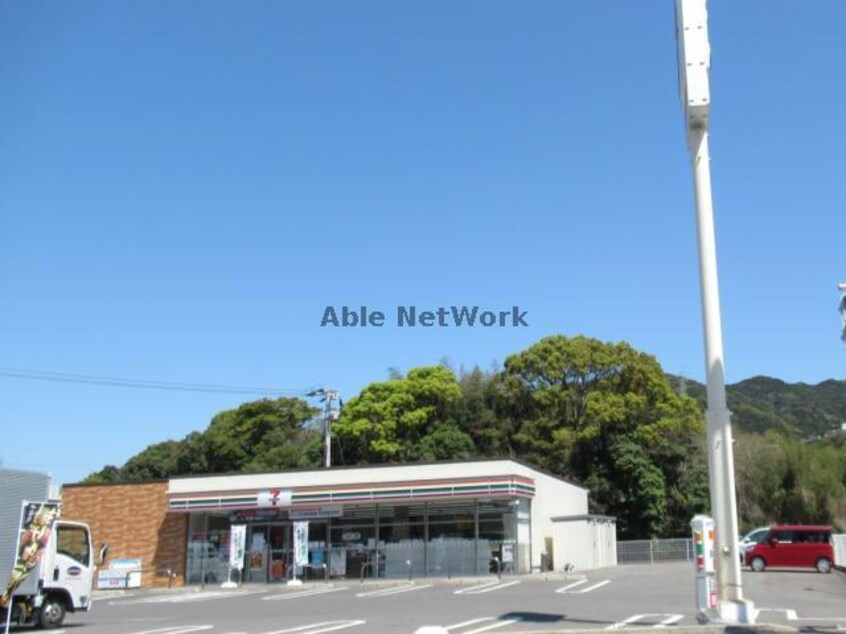 セブンイレブン長崎平間町店(コンビニ)まで847m プランドール