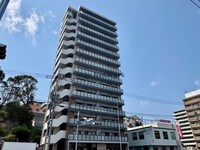 MODERN PALAZZO 諫早駅前