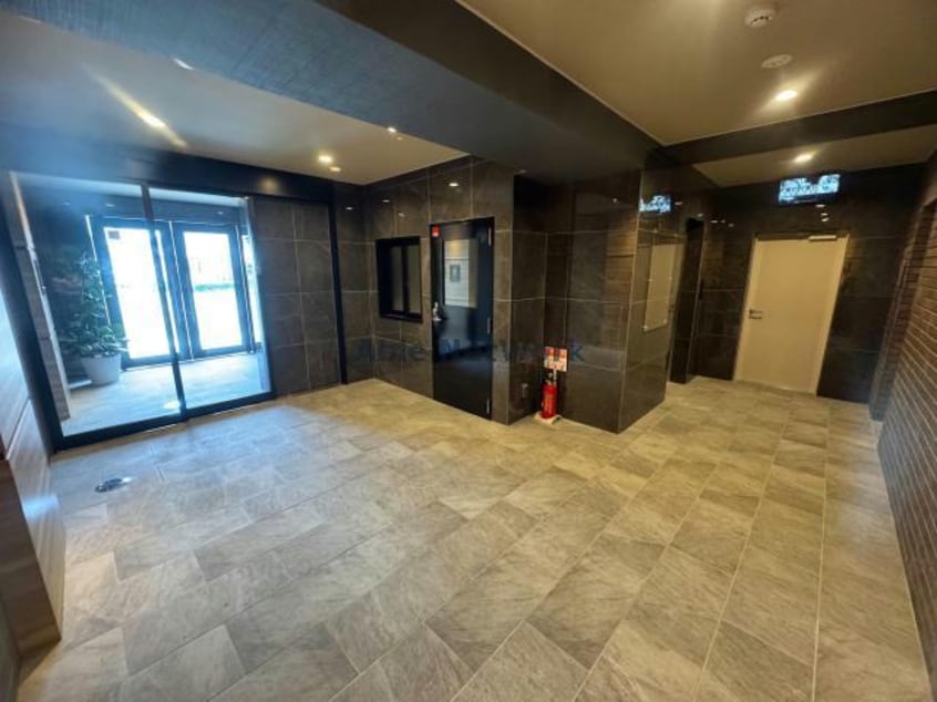  MODERN PALAZZO 諫早駅前