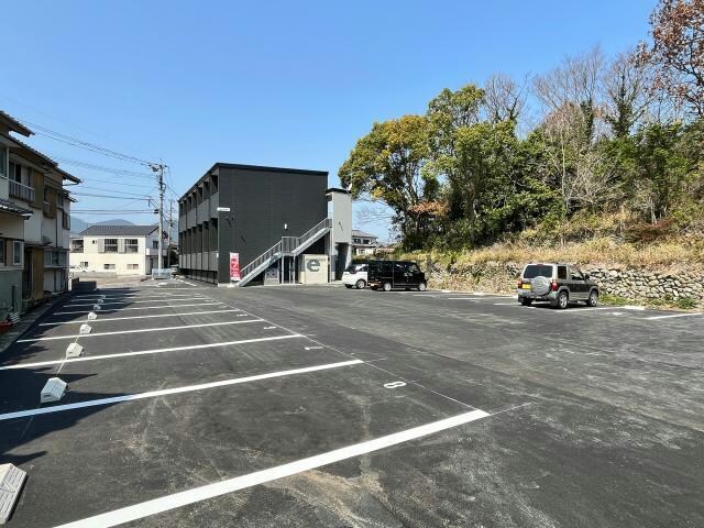  クレインズゲート飯盛