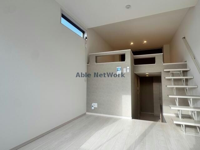  MODERN PALAZZO 西諫早駅