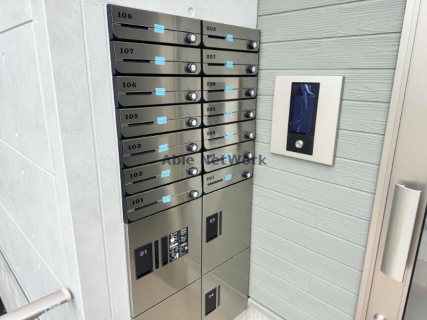  MODERN PALAZZO 西諫早駅