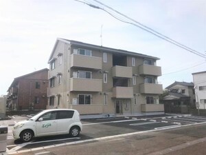 アヴニール