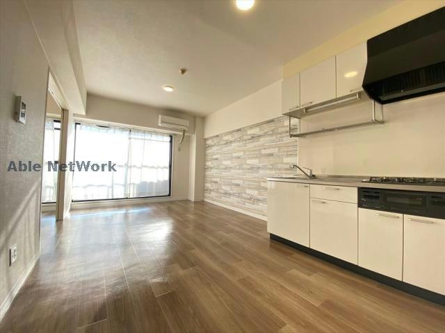  クレストパレス学園前