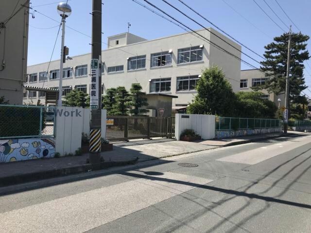 豊橋市立栄小学校(小学校)まで498m ハーヴェスト60