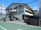 豊橋市立つつじが丘小学校(小学校)まで1360m サンハイムエコ