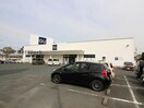ジーユー豊橋店(ショッピングセンター/アウトレットモール)まで713m プリマヴェーラＳＡＫＵＲＡ壱番館・弐番館