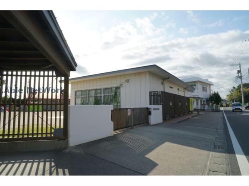 吉田方西保育園(幼稚園/保育園)まで408m フラワーポリス新栄