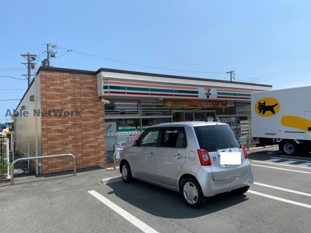 セブンイレブン豊橋大井町店(コンビニ)まで656m レオパレス東田第一