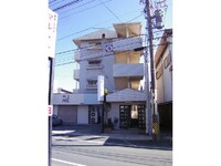 ユトリロスター