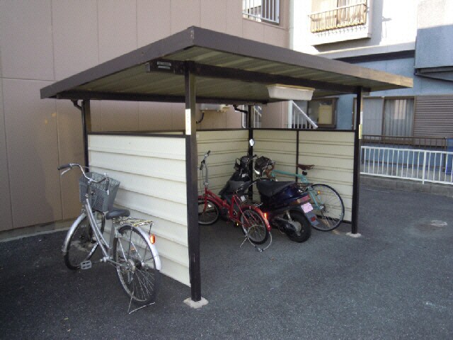  レジデンス伊藤