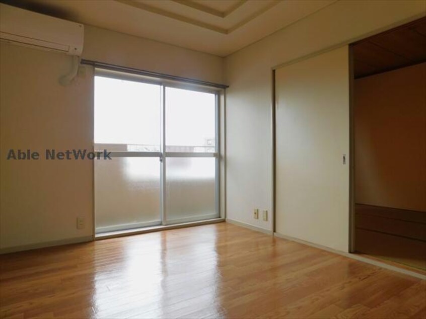 同型 レジデンス伊藤