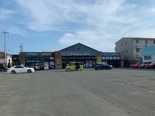 TSUTAYA高師店(ビデオ/DVD)まで1327m グリーンステージ白山Ａ・Ｂ