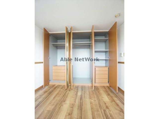 同型 ホワイトハウス草間