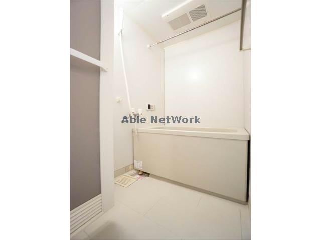 同型 ホワイトハウス草間