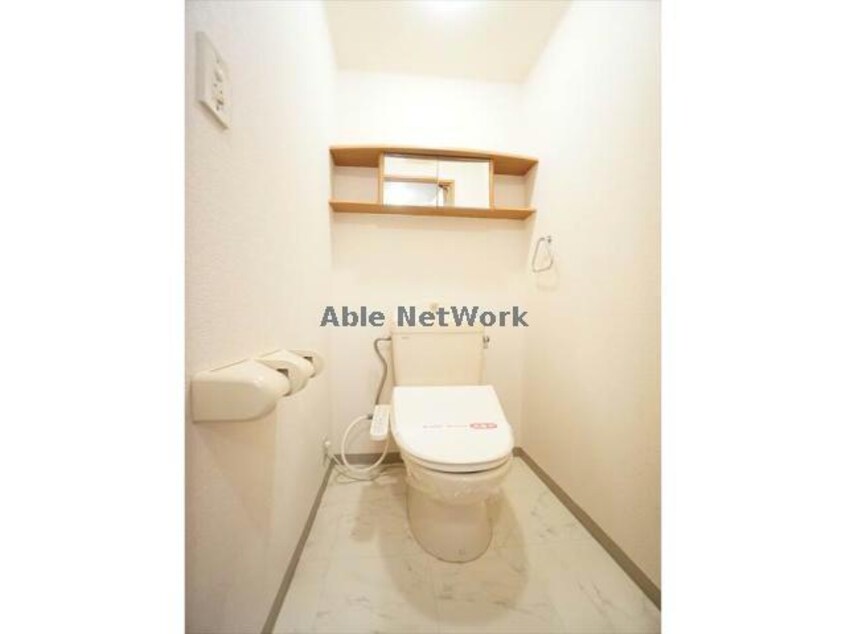 同型 ホワイトハウス草間