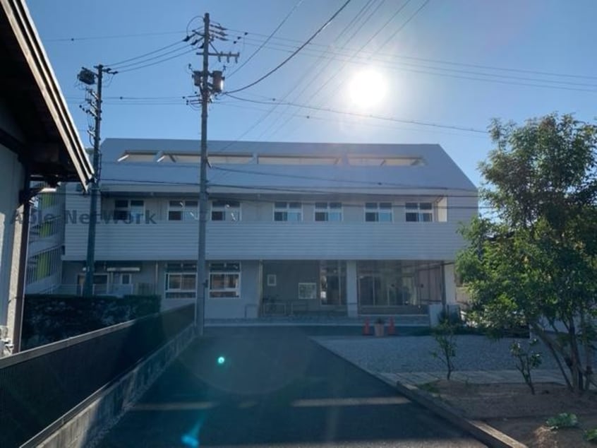 こばと幼稚園(幼稚園/保育園)まで1039m ソレーユ曙