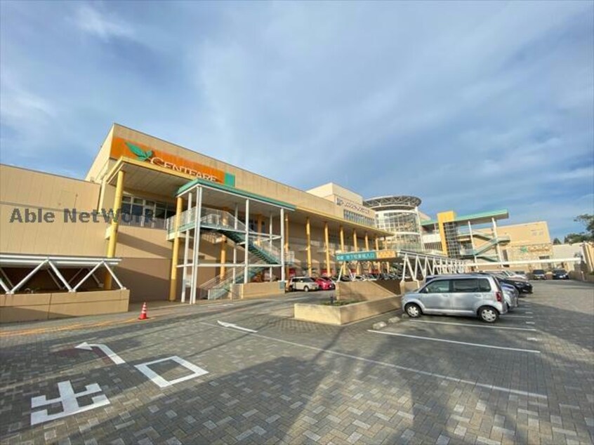 セントファーレ(ショッピングセンター/アウトレットモール)まで763m ガーデンコート　ラ・フェスタⅠ