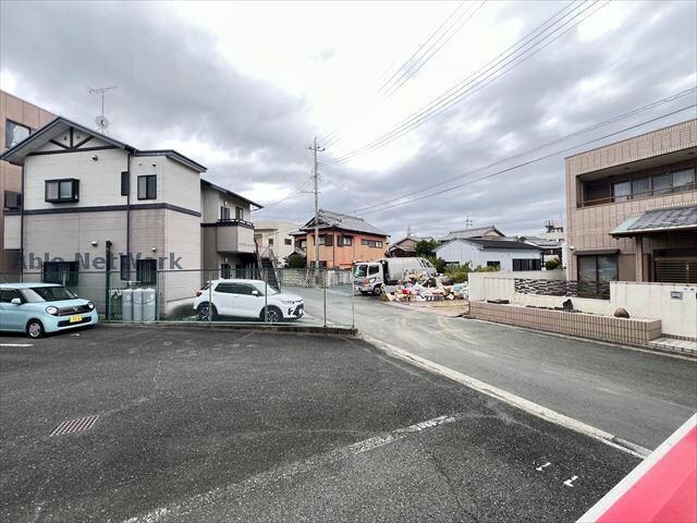  ノイエス前田南