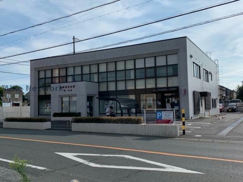 岡崎信用金庫曙支店(銀行)まで1077m コンフォート桜