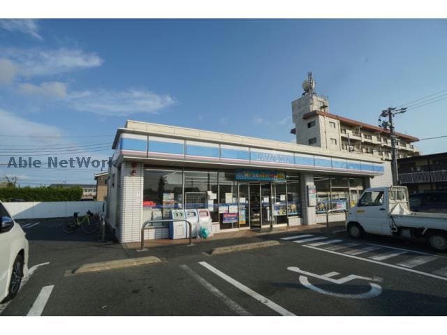 ローソン豊橋三郷北店(コンビニ)まで431m エスペランサ