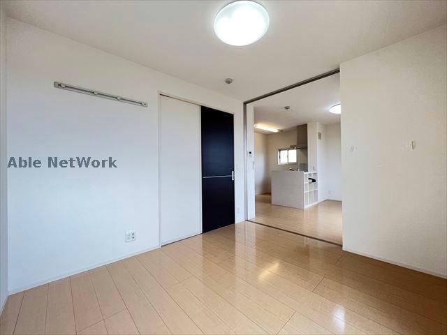  プール・トゥジュール