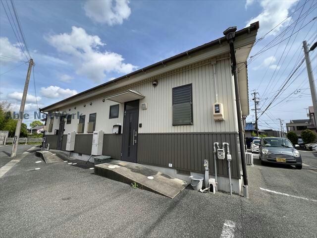  三ツ相町貸家