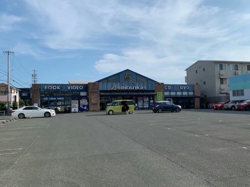 TSUTAYA高師店(ビデオ/DVD)まで1596m ハイシティ南栄